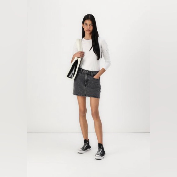 NWT Abercrombie & Fitch Denim Mini Skirt - Denim skirt - grey opulent,‎ size 16 - Picture 2 of 10